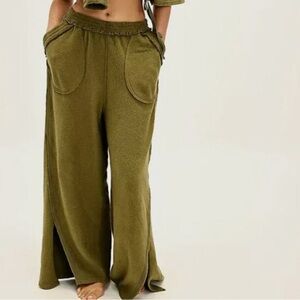 NWT Free People Olive Lounge Pants